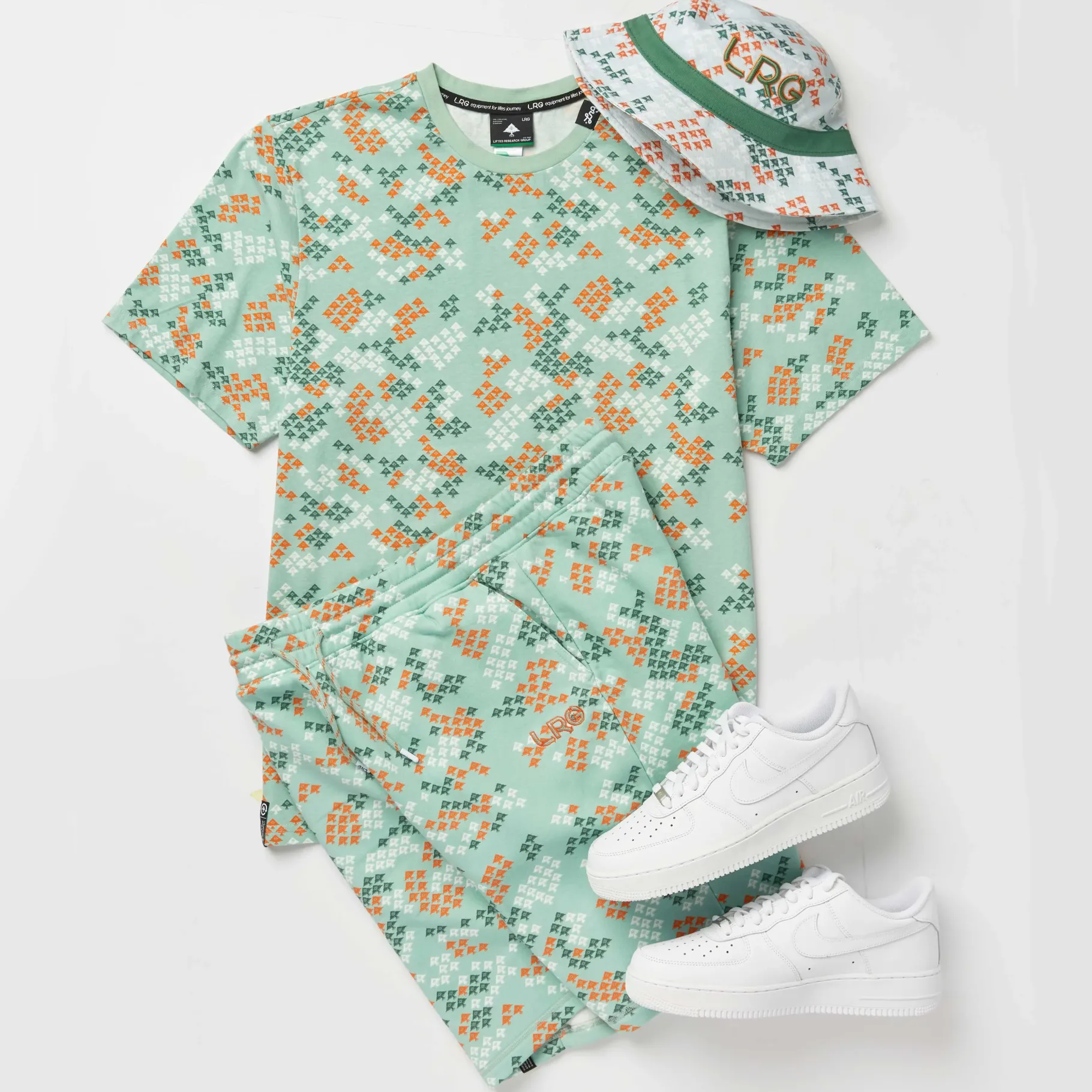 Shorts>LRG Baby Tree Fleece Shorts Light Green