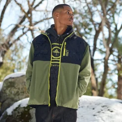 Outerwear><noscript><img width=